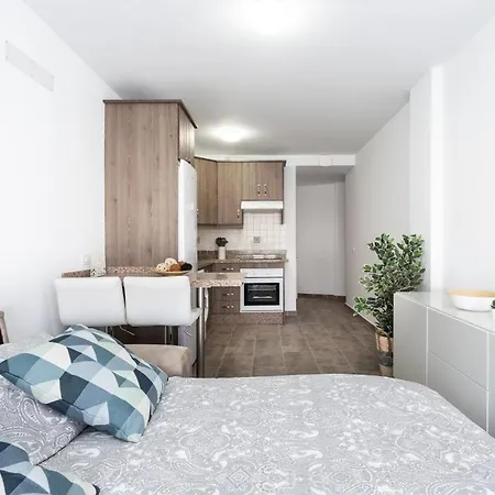 아파트 Home2book Bajamar Natural Pool & Beach
