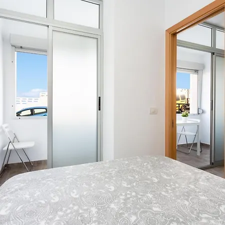 Home2book Bajamar Natural Pool & Beach 바하마르