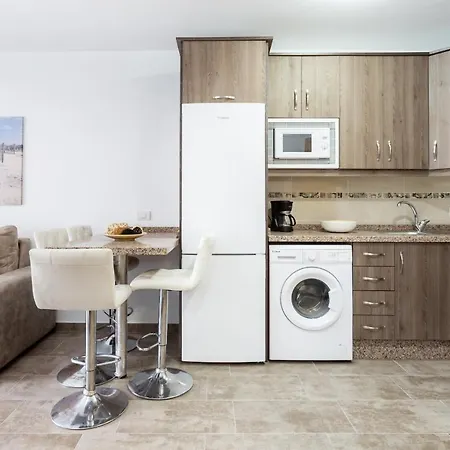 Home2book Bajamar Natural Pool & Beach * 바하마르
